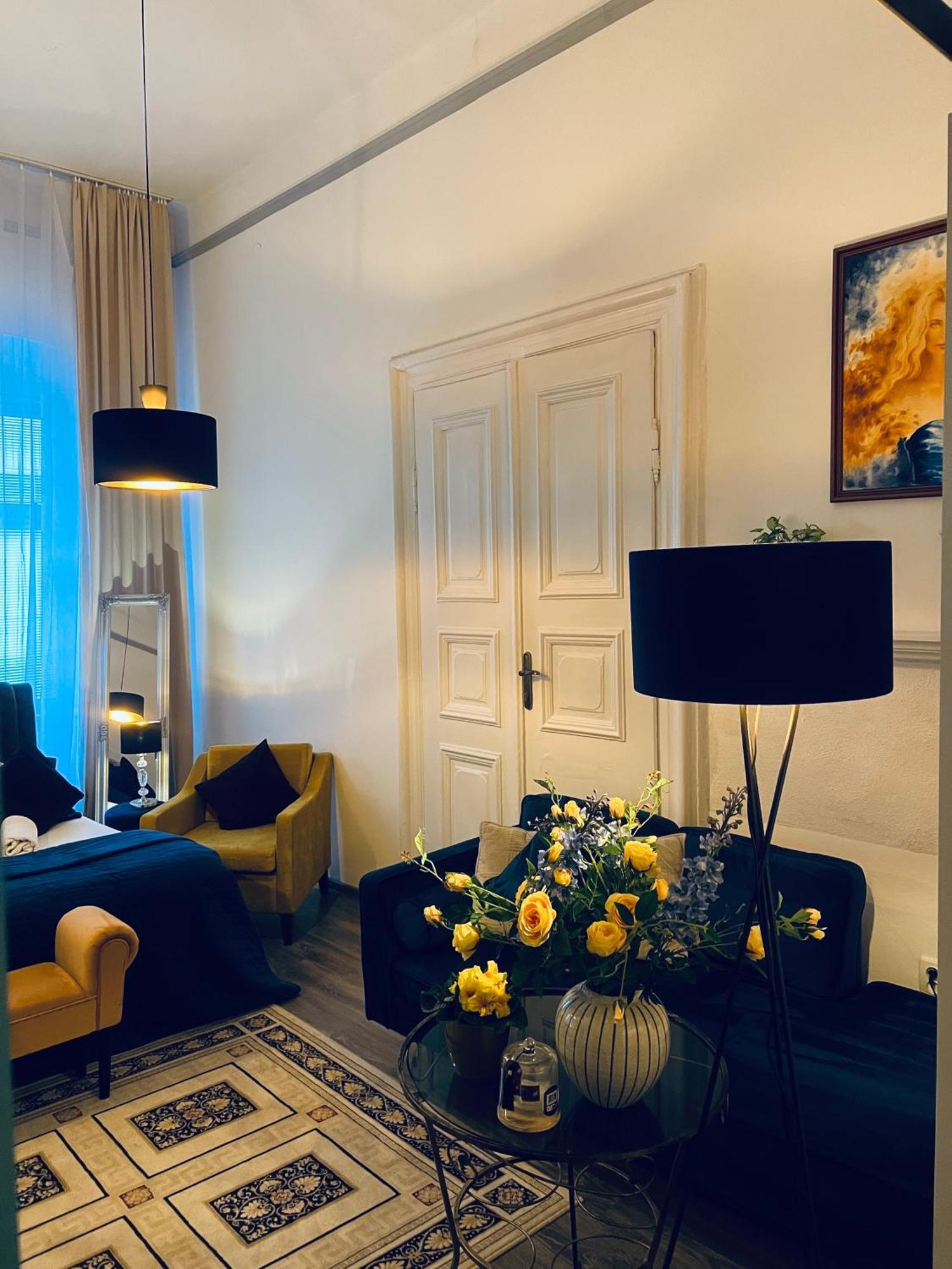 Csaky Palace Ba 3 Bratislava Bagian luar foto